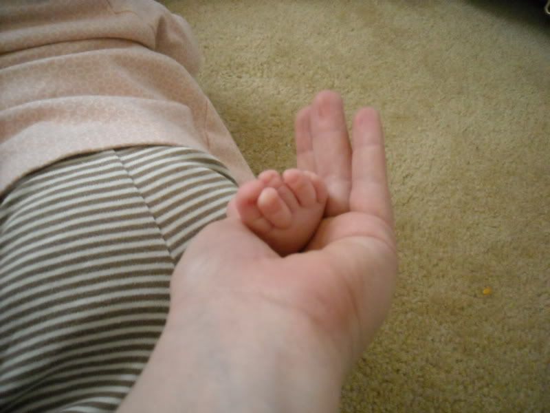 Babies with overlapping toes BabyCenter